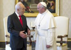 Papa-Francesco_Shimon-Peres
