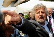 Grillo espelle da M5S un attivista cattolico. Solidarietà dalla rete