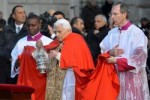 Il Papa celebra l’Immacolata a Piazza di Spagna: “Dio parla nel silenzio e libera l’uomo dal peccato”