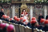 Il Papa alla Curia Romana: nella difesa della famiglia c’è in gioco l’uomo stesso