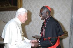 Benedetto XVI a Cor Unum: dalla Chiesa “grande sì” alla dignità umana, no a teoria del “gender”
