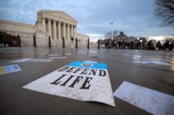 Usa: 40 anni fa la legalizzazione dell’aborto, mobilitati vescovi e movimenti pro-life