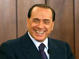 Berlusconi: «Bisogna riflettere, no alle urne»