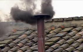 Ancora nera la fumata del Conclave