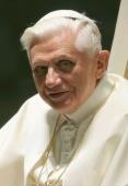 Pedofilia, la tolleranza zero viene da Benedetto XVI – di Massimo Introvigne