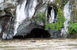 Momentanea chiusura del Santuario di Lourdes a causa del maltempo – Video