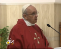 Il Papa: solo con la preghiera e le lacrime si può intravedere il mistero grande della Croce – Video
