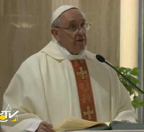 Il Papa a Santa Marta con i cardinali consultori: il nostro lavoro ci faccia più umili per dare una bella testimonianza di Chiesa – Video
