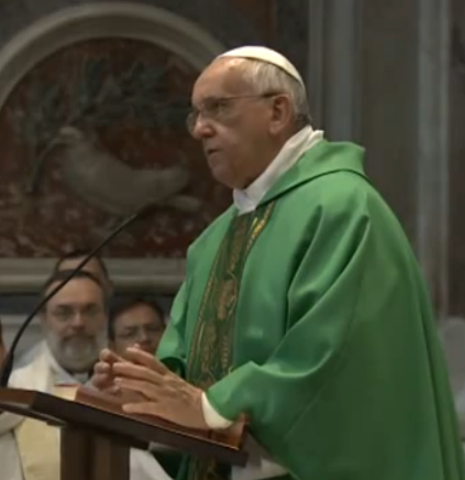 Il Papa: non si può essere cristiani senza porre l’amore di Cristo al centro della propria vita