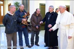 Papa Francesco: lasciamo al Signore di scrivere la storia – Video