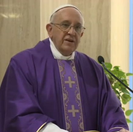 Il Papa: la Quaresima è per cambiare la vita, no agli ipocriti “truccati” da santi – Video