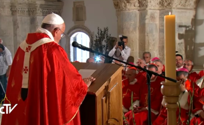 Omelia del Santo Papa Francesco nella Sala del Cenacolo (Jerusalem) – Lunedì, 26 maggio 2014