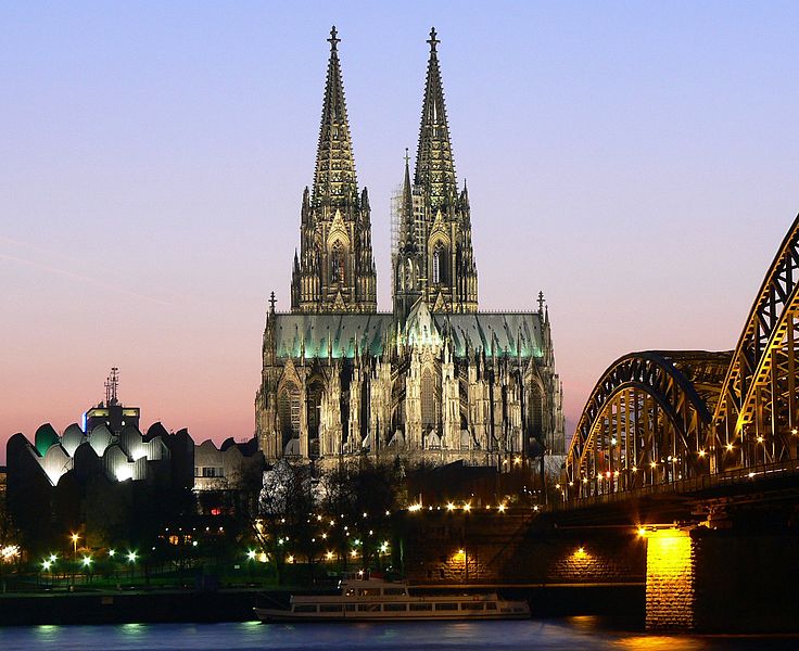 Germania, Chiese vuote e casse piene. Se la sola arcidiocesi di Colonia è più ricca del Vaticano