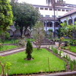 interno convento quito