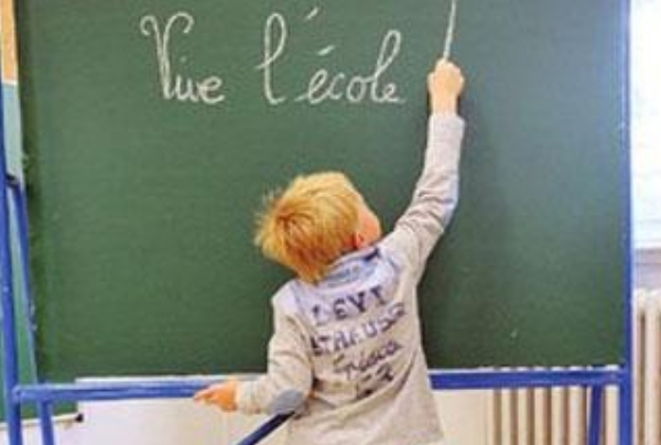 Scuola: in Francia la riforma è un attacco all’Occidente