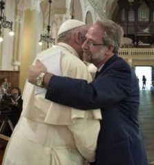 I valdesi al Papa: «Siamo commossi, ma non possiamo perdonare»