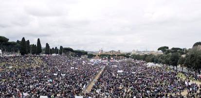 Due milioni in piazza. Un numero che dà fastidio