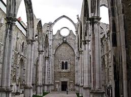 chiesa del Carmo, Lisbona. Distrutta dal terremoro del 1775