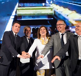 Benedizione no grazie. Offusca il premier Renzi – di Andrea Zambrano