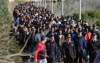 Dall’invasione migratoria alla guerra civile – di Roberto de Mattei
