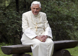 I dubia su AL: il Papa emerito segue il dibattito – di Lorenzo Bertocchi