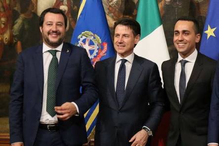 « Numeri, equilibri e leadership: tutte le fragilità del governo » di Ruben Razzante