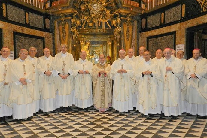 I vescovi lombardi chiedono «Messe con il popolo nei giorni feriali»